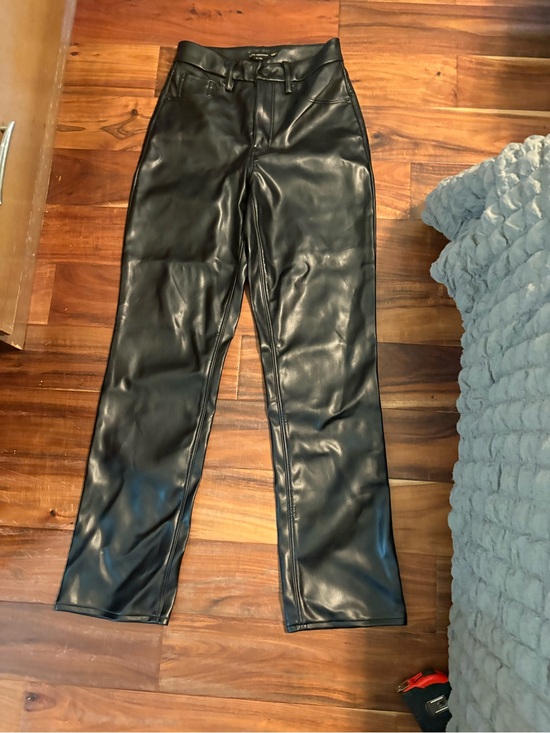 Good American Pants - Good American Better Than Leather Faux Leather Straight Pants Black Size 6 0904